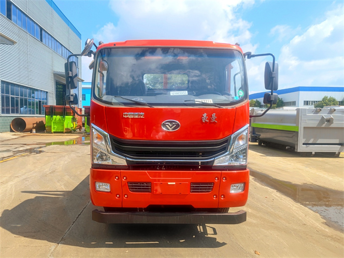 豪曼單橋板長(zhǎng)7米平板運(yùn)輸車